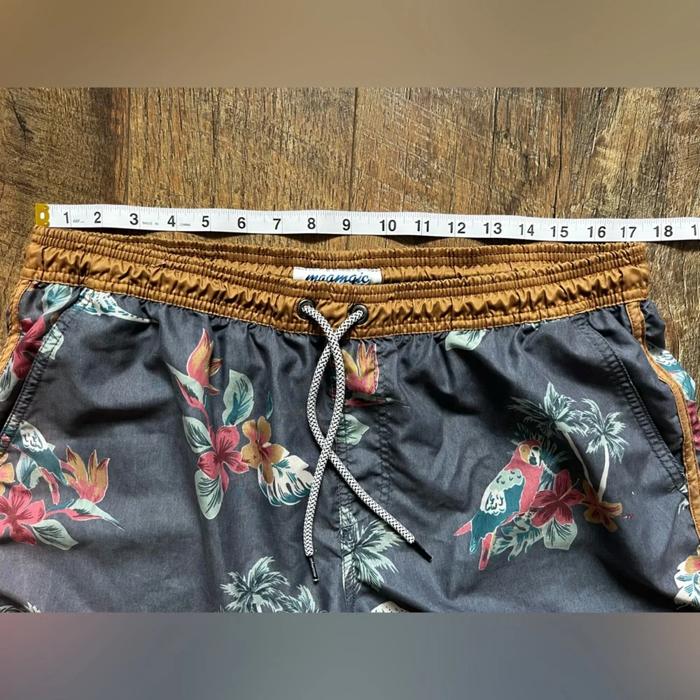 Maamgic ChinoWave Parrot Print Swim Trunks men’s‎ size XL